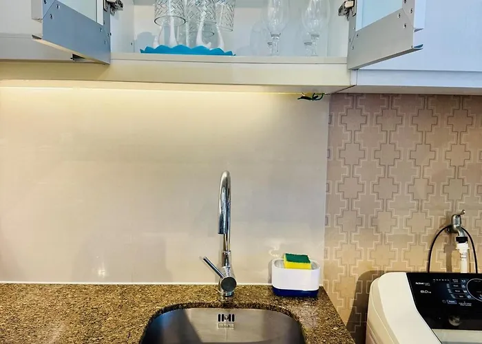 Grand Canal View Balcony Cozy Staycation Netflix Apartment Manila